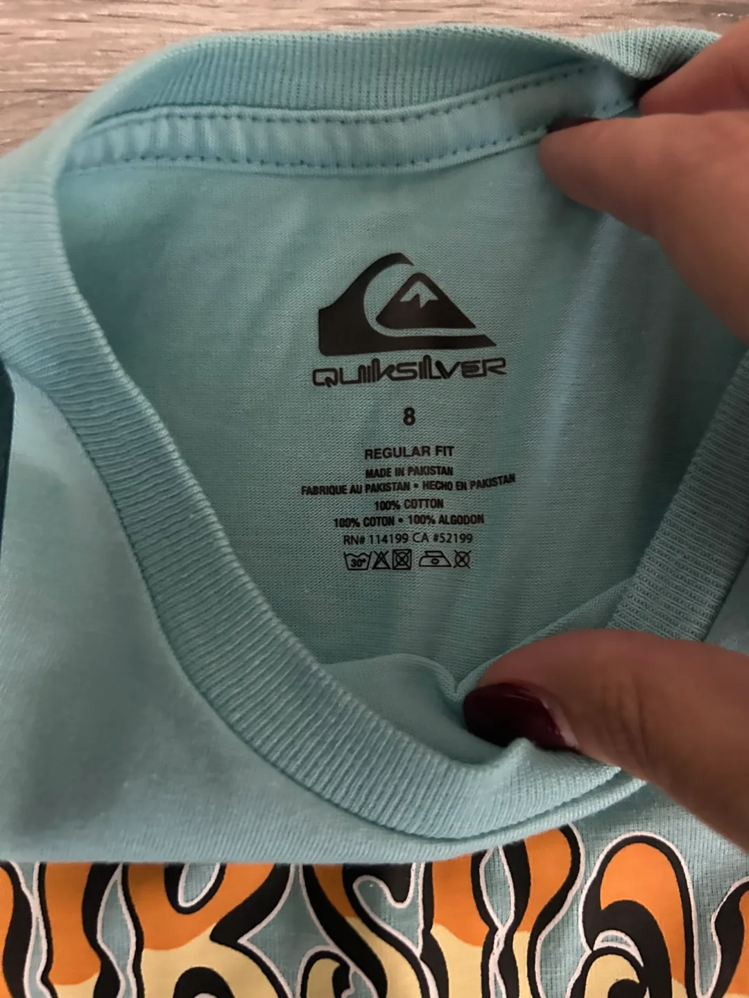 Quiksilver Boys T-Shirt Size 8 image indicator(2)