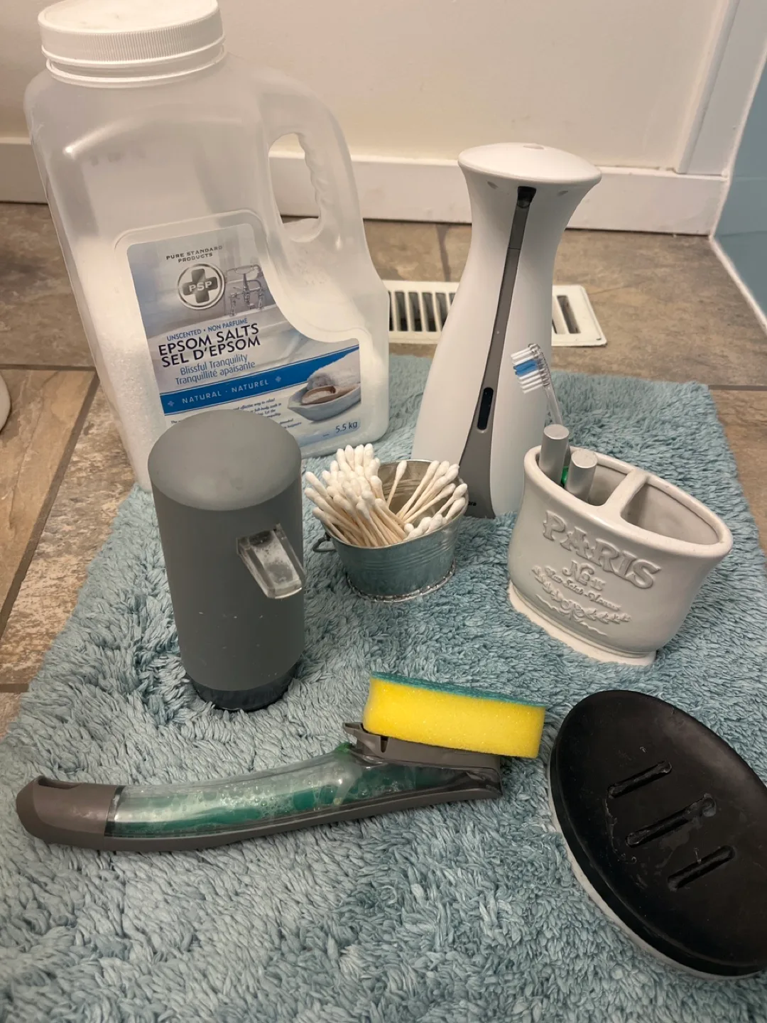 Bathroom Essentials Bundle - Umbra, Aqu, and More thumbnail