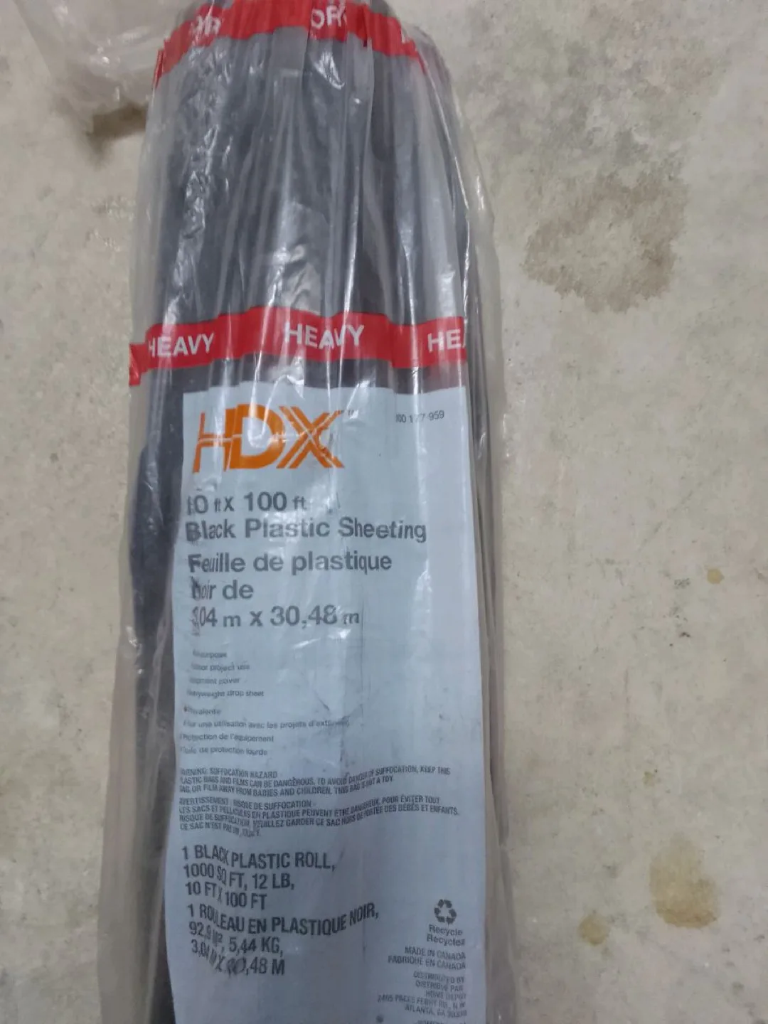 HDX 10 ft x 100 ft Black Plastic Sheeting image indicator(2)
