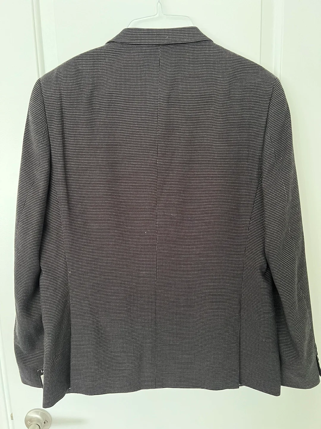 Men's Black Blazer with Paisley Lining image indicator(6)