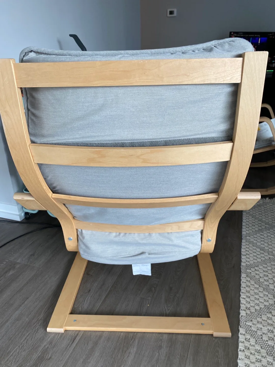 IKEA chair with cushion image indicator(4)