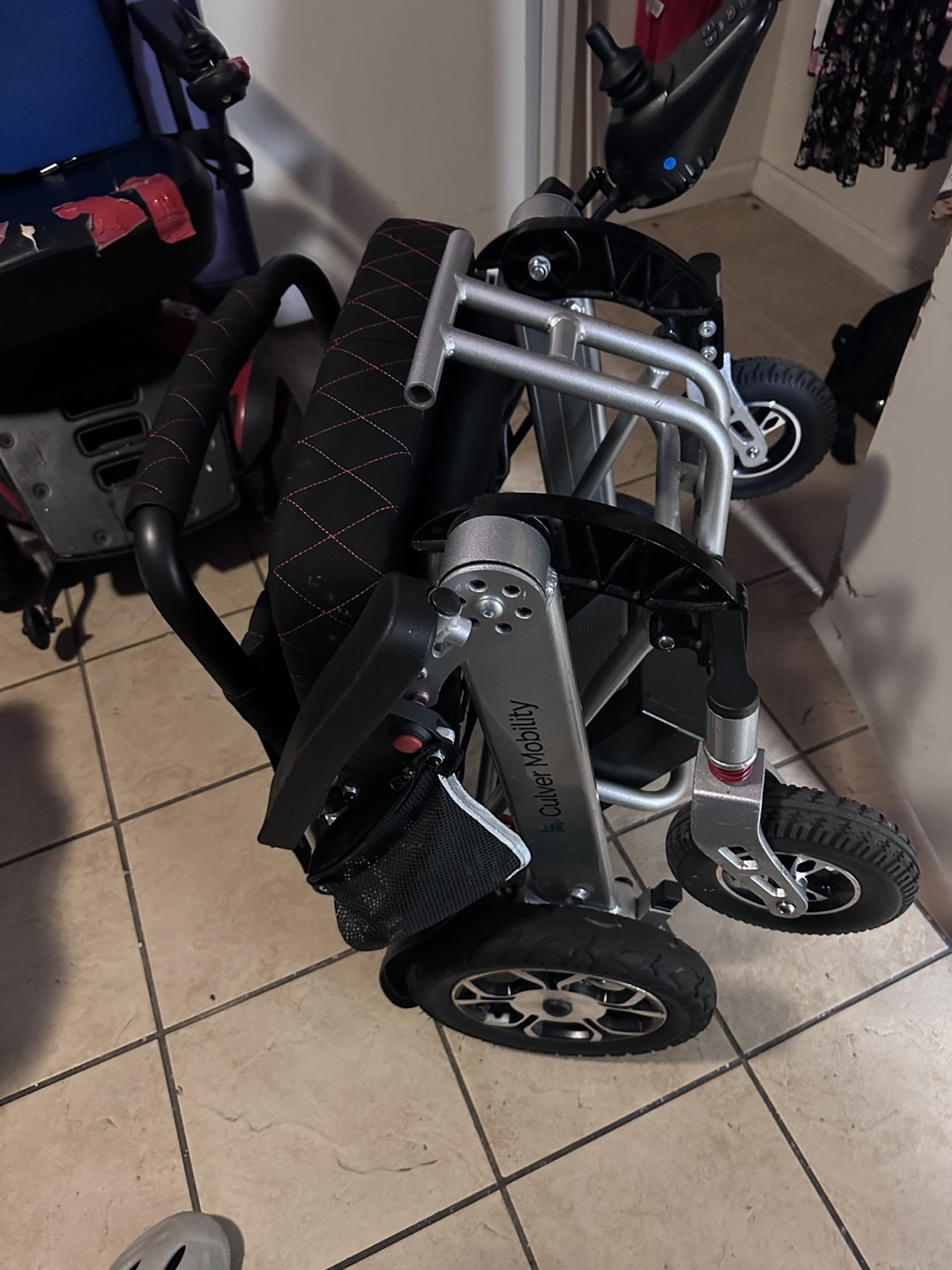Culver Mobility Electric Wheelchair - photo 3