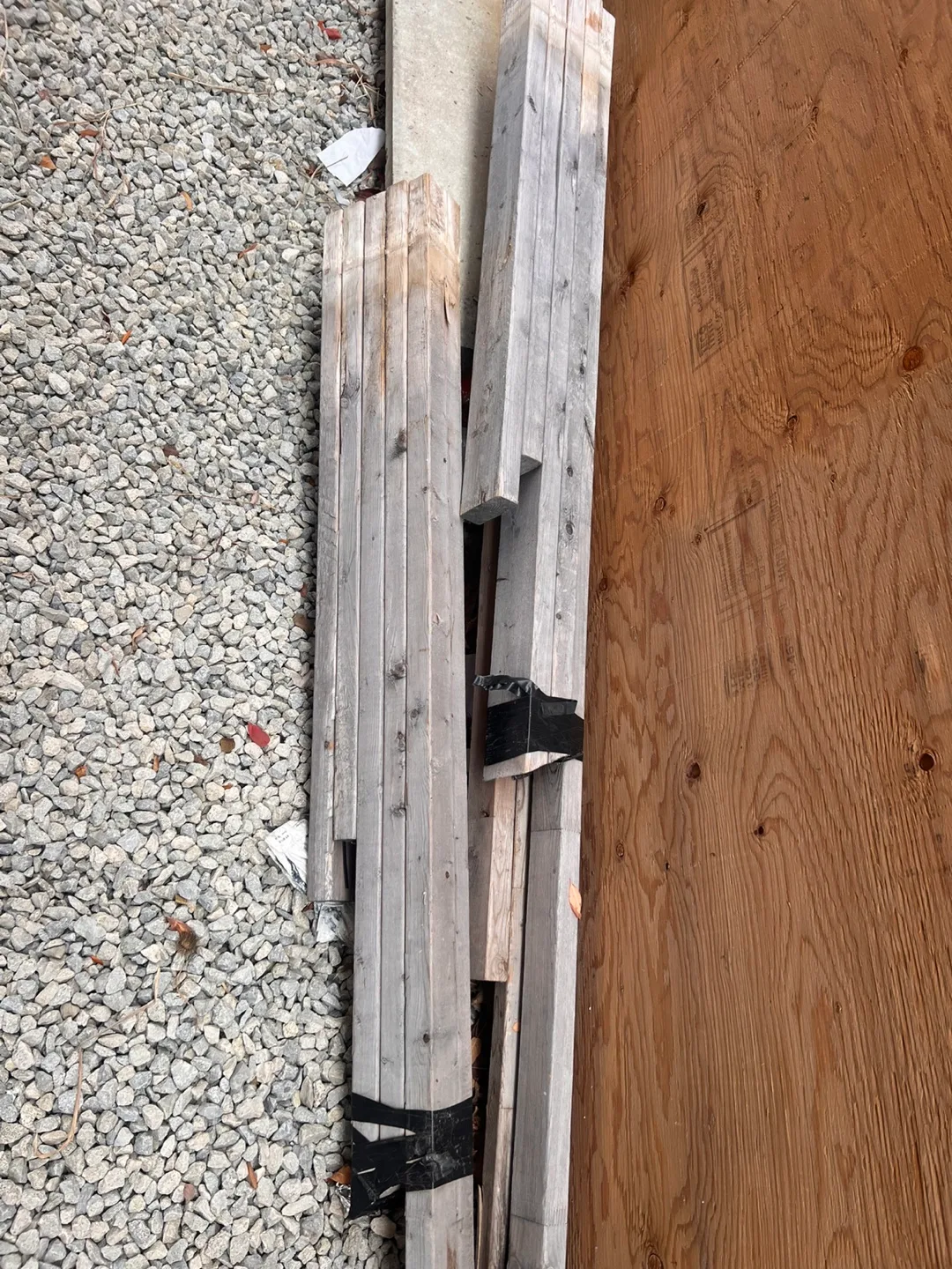 Bundle of Wooden Studs thumbnail