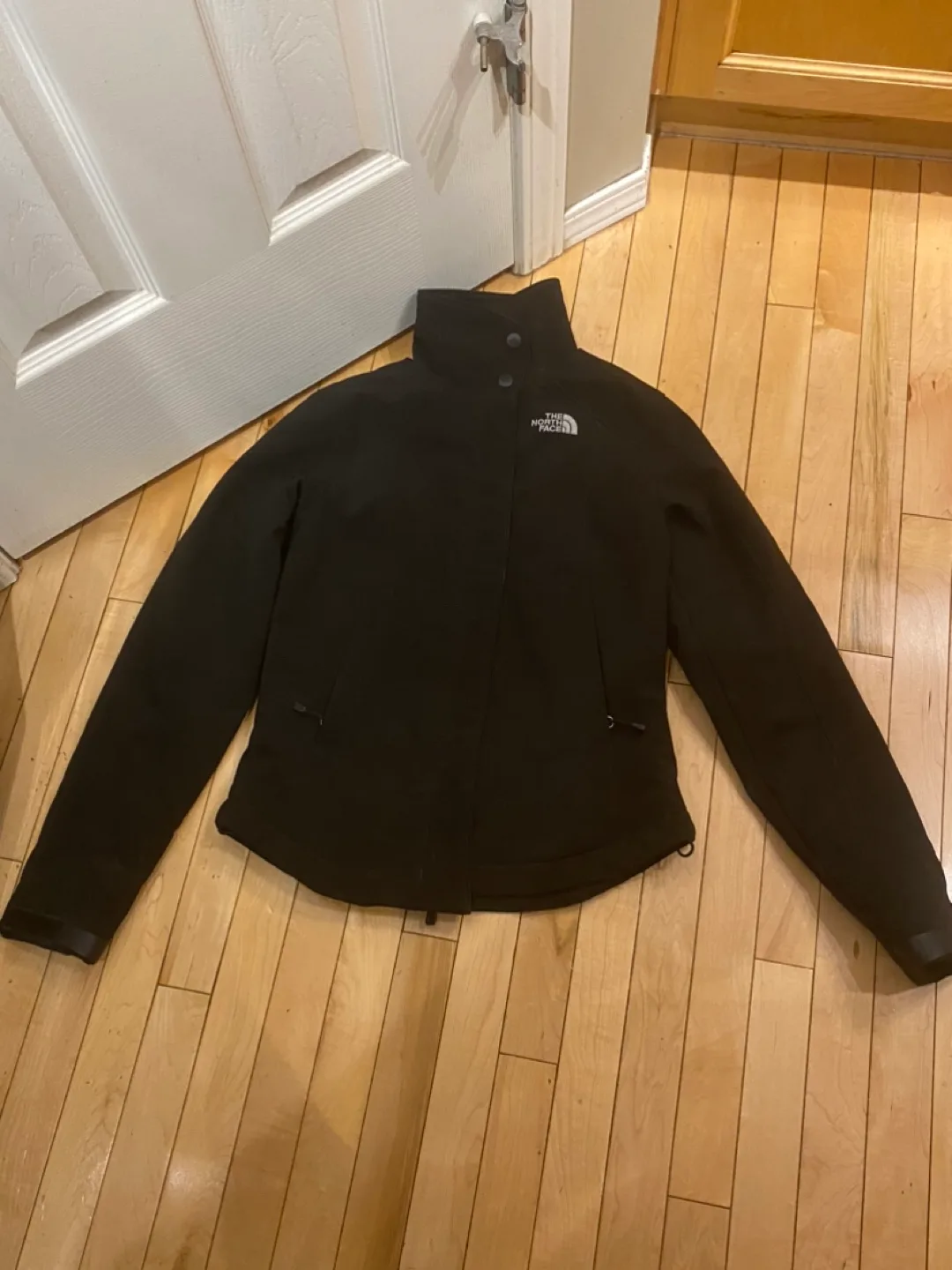 The North Face Women's Black Softshell Jacket thumbnail
