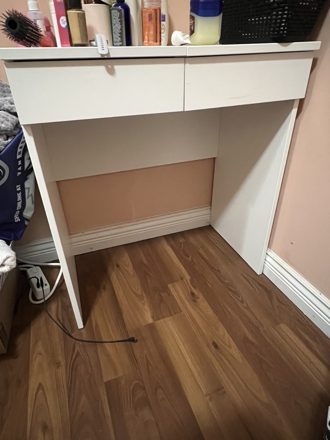 FREE! White Vanity Table with Mirror