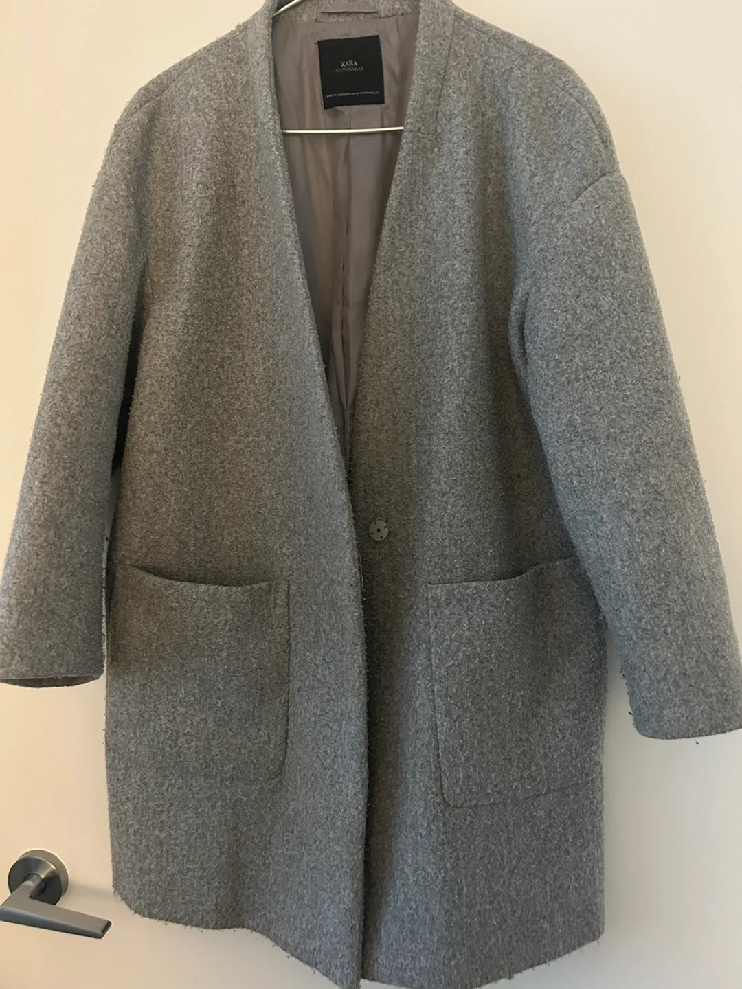 Zara Grey Coat - size M thumbnail