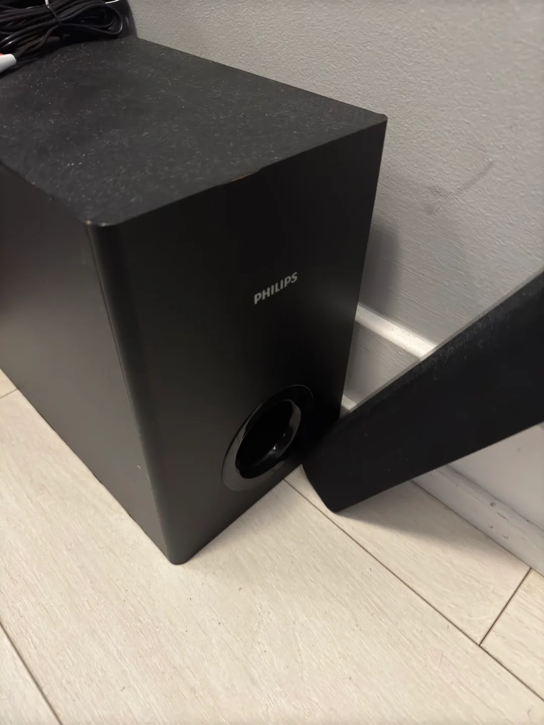 Philips Soundbar and Subwoofer image indicator(3)