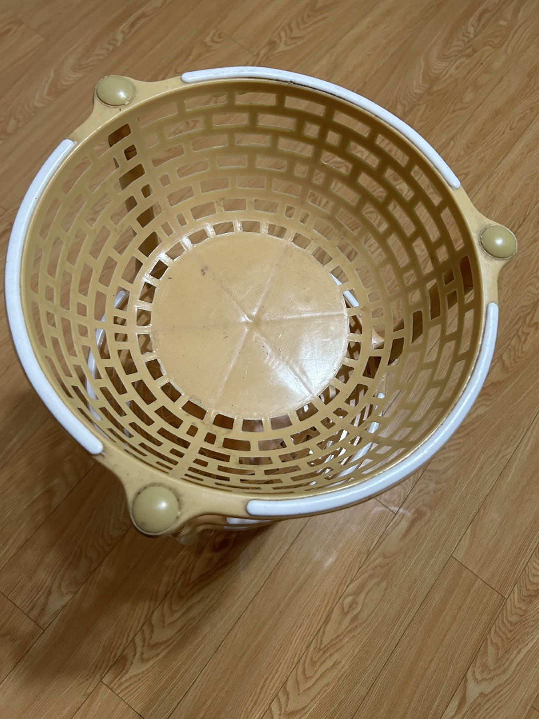 3-Tiered Plastic Storage Basket - photo 3