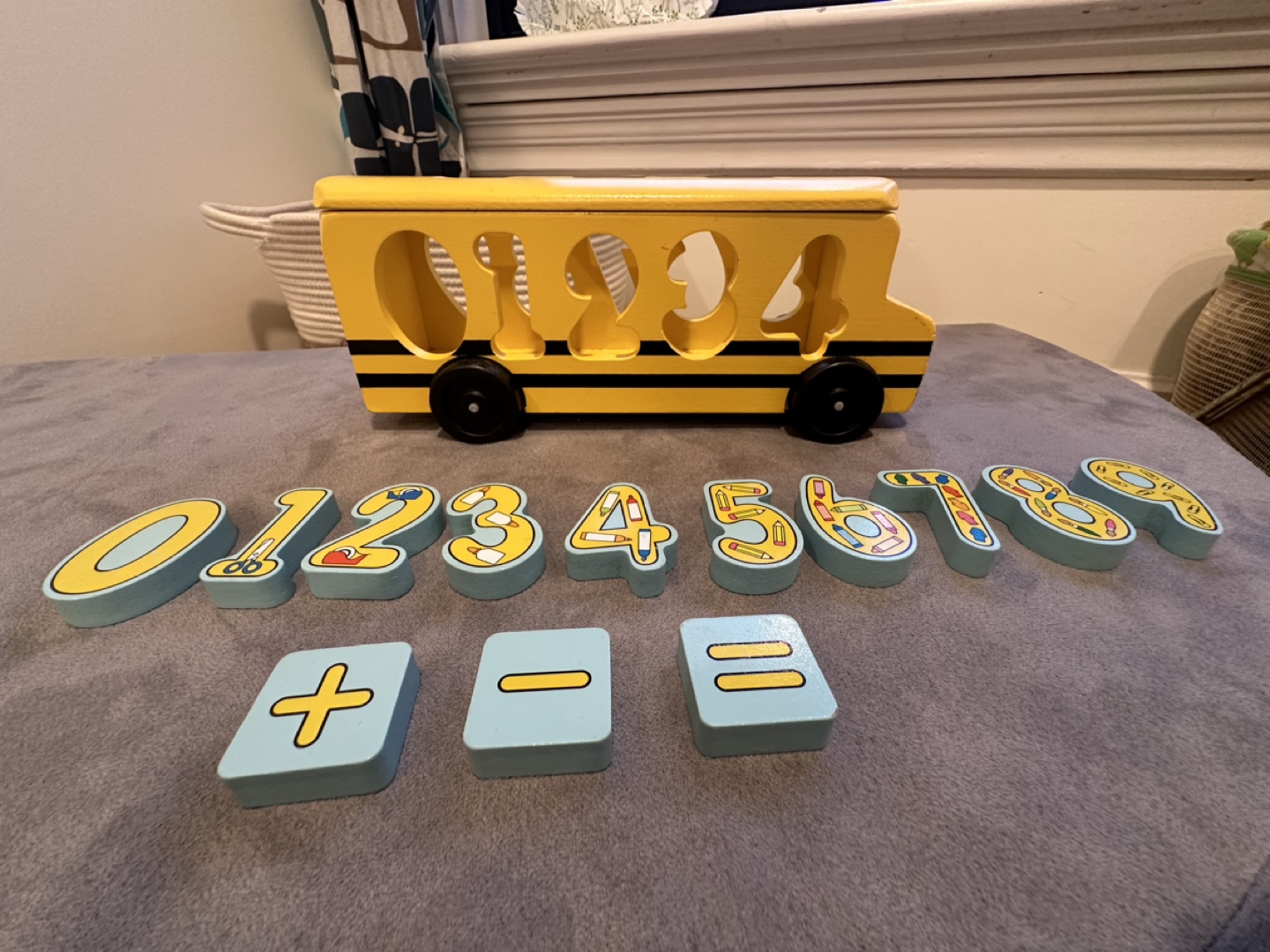 Melissa & Doug School Bus Number Sorting Toy - photo 3