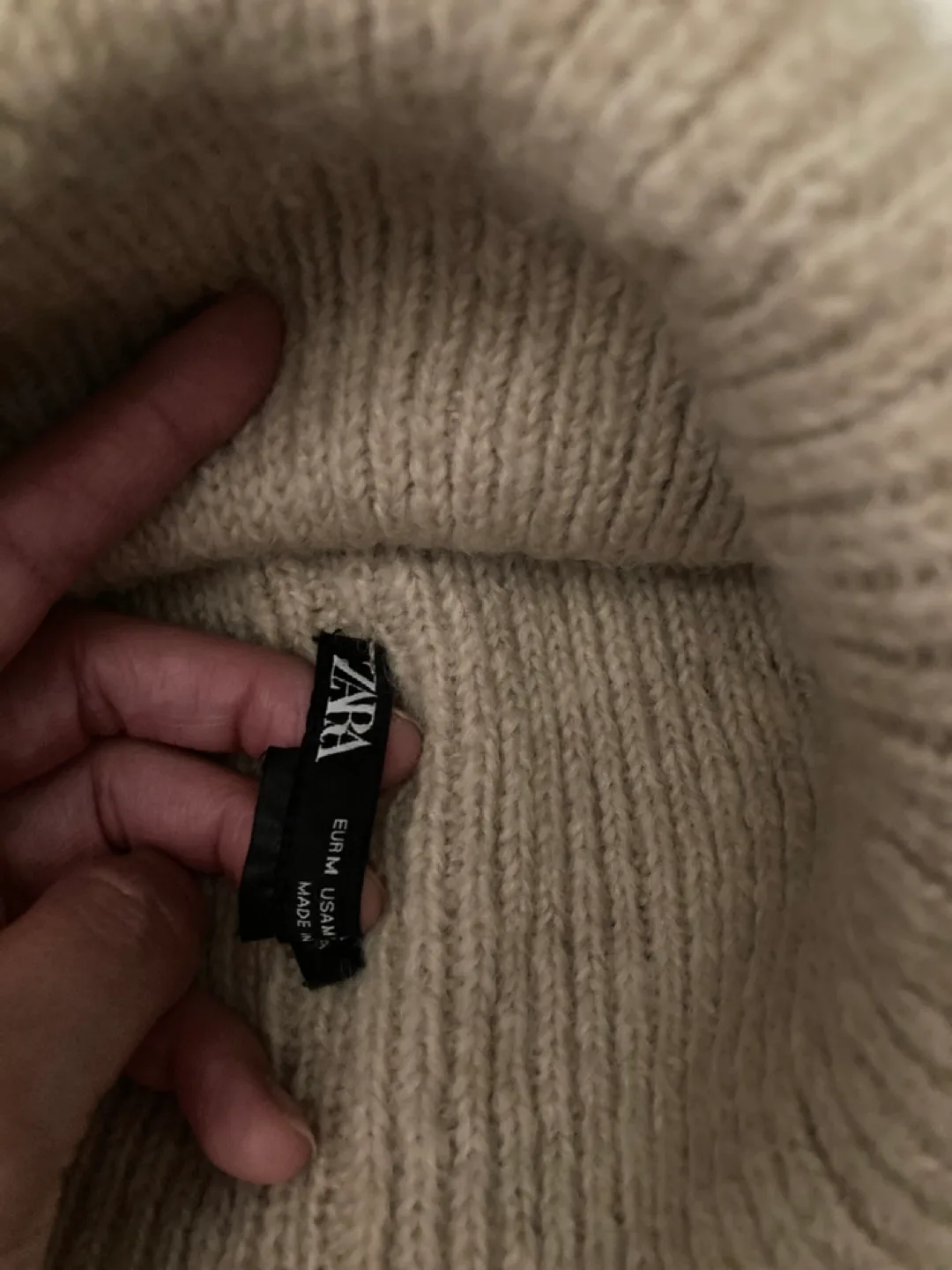 Zara Knit Beanie image indicator(2)