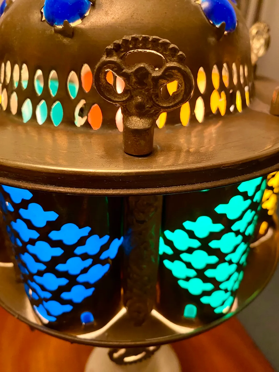 Vintage Middle Eastern Brass/Marble Lamp image indicator(4)