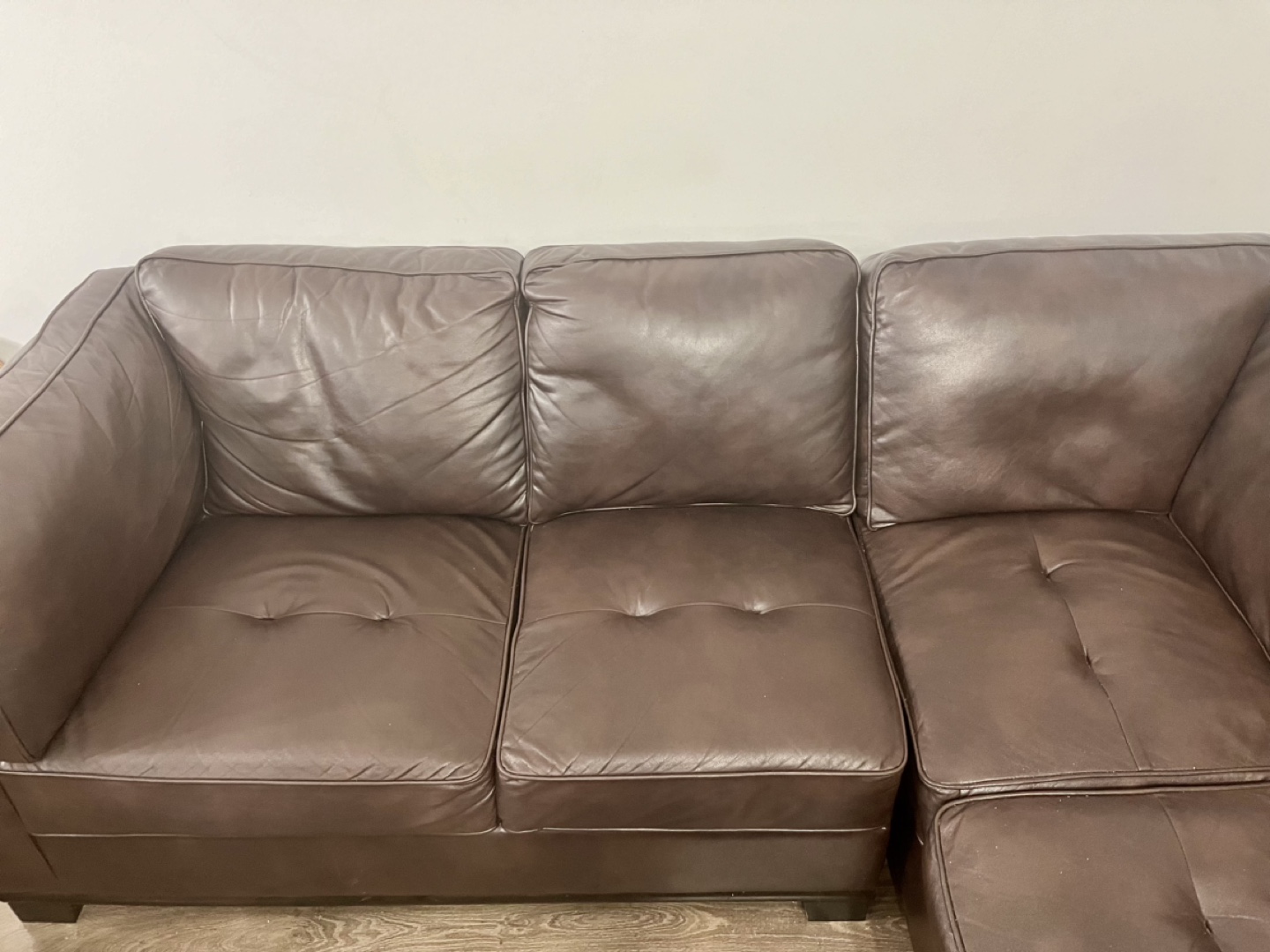Leather Sectional Sofa - photo 3