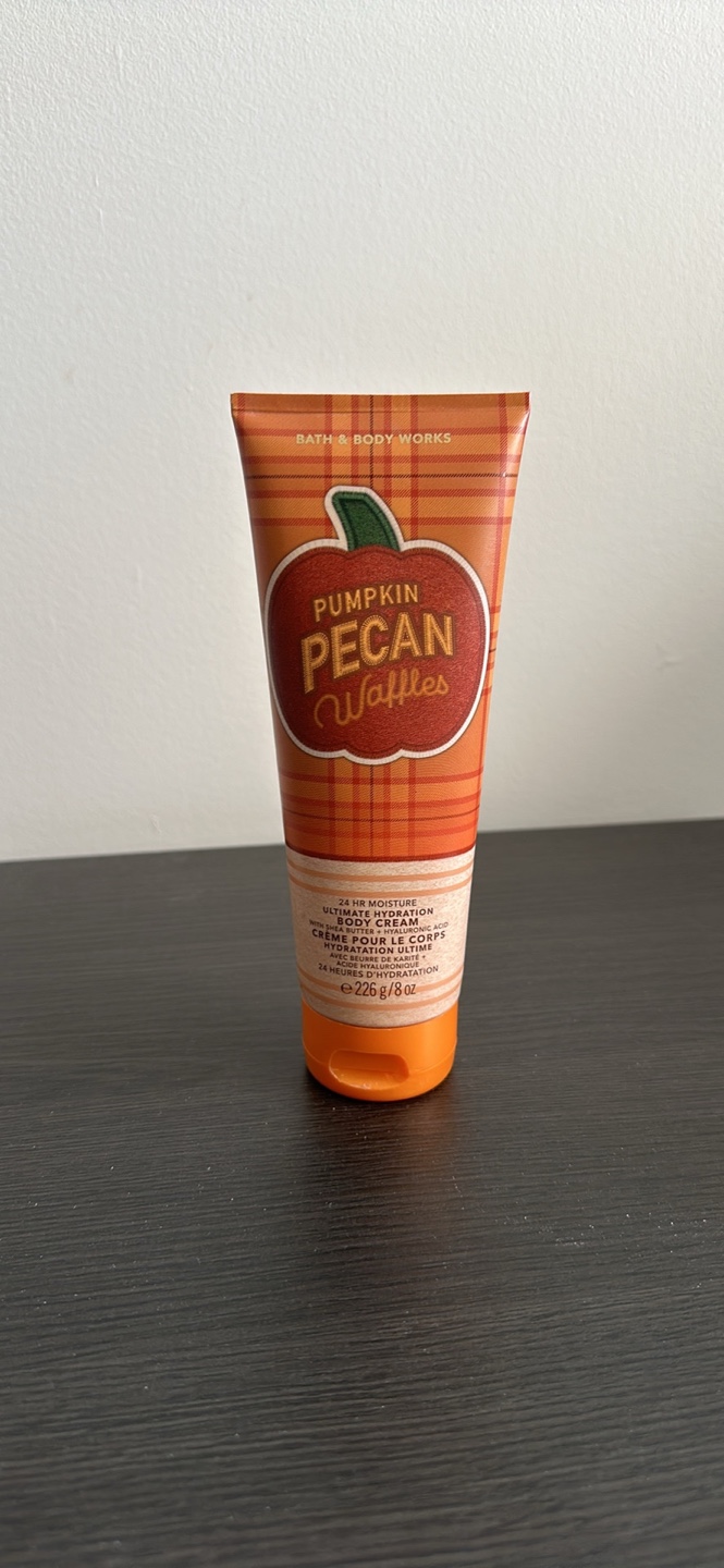 Bath & Body Works Pumpkin Pecan Waffles Body Cream