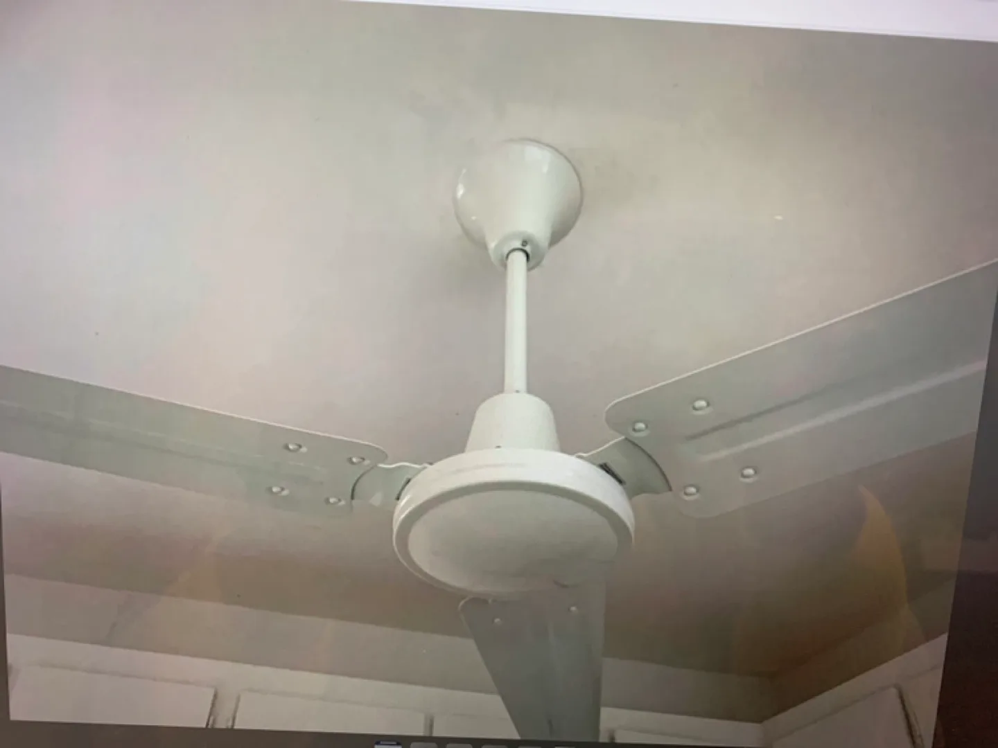 Westinghouse Industrial Ceiling Fan - 3 White Blades 56-in W image indicator(6)