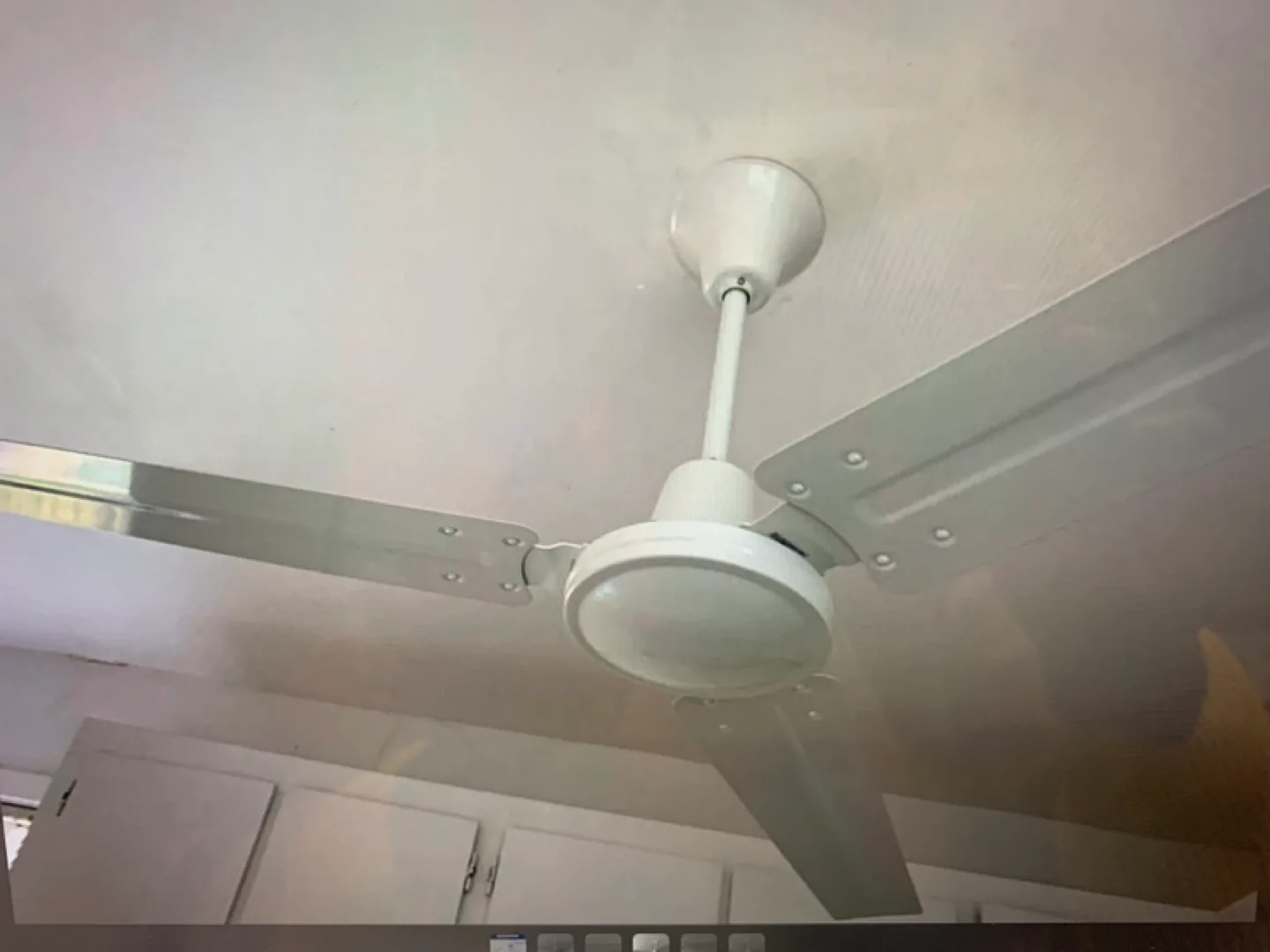 Westinghouse Industrial Ceiling Fan - 3 White Blades 56-in W image indicator(4)