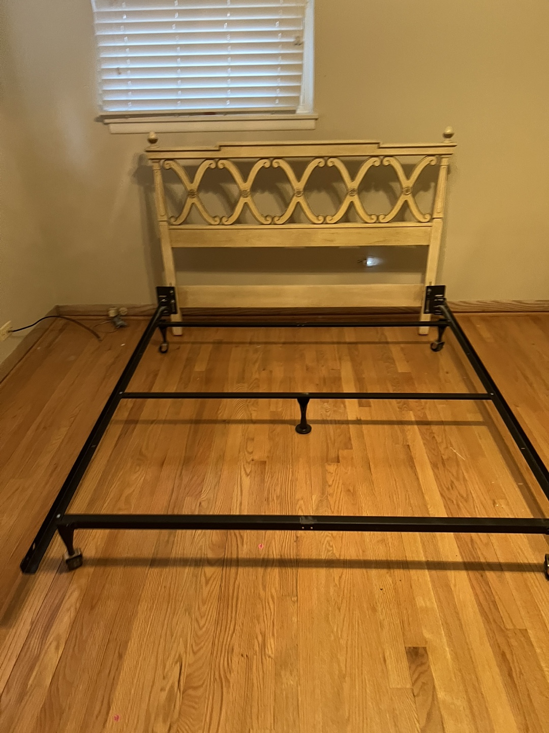 Queen Size Headboard and Frame - photo 5