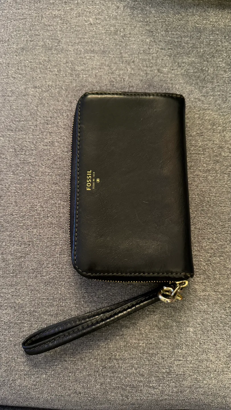 Fossil Black Leather Wallet thumbnail