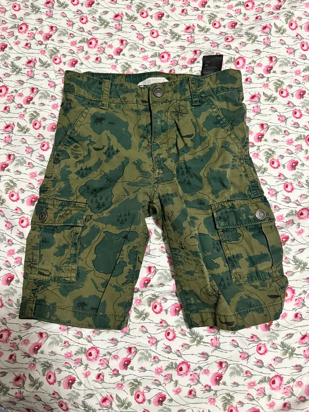 5 Boys T-Shirts Size 5/6 image indicator(7)