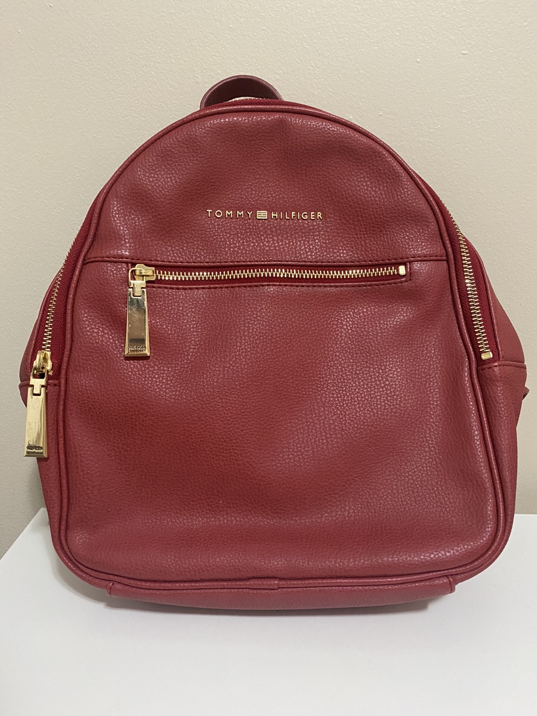 Leather backpack tommy hilfiger deals