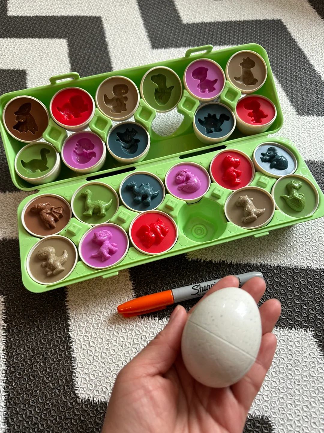 Dinosaur Eggs Matching Game image indicator(2)
