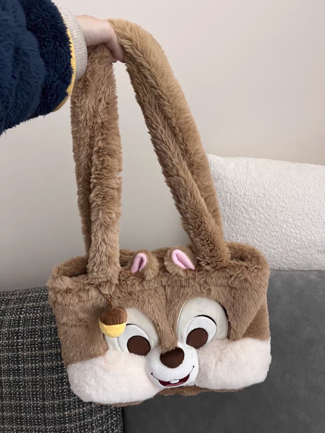 Chip 'n Dale Plush Bag - photo 4