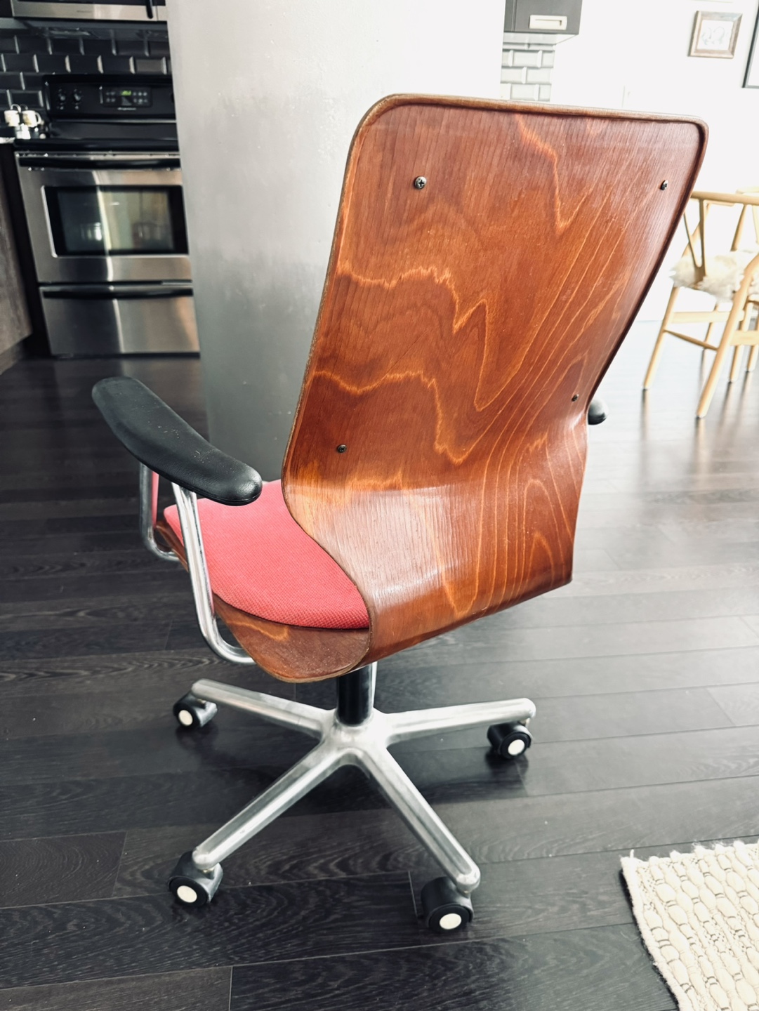 Mid-Century Modern Office Chair - photo 2