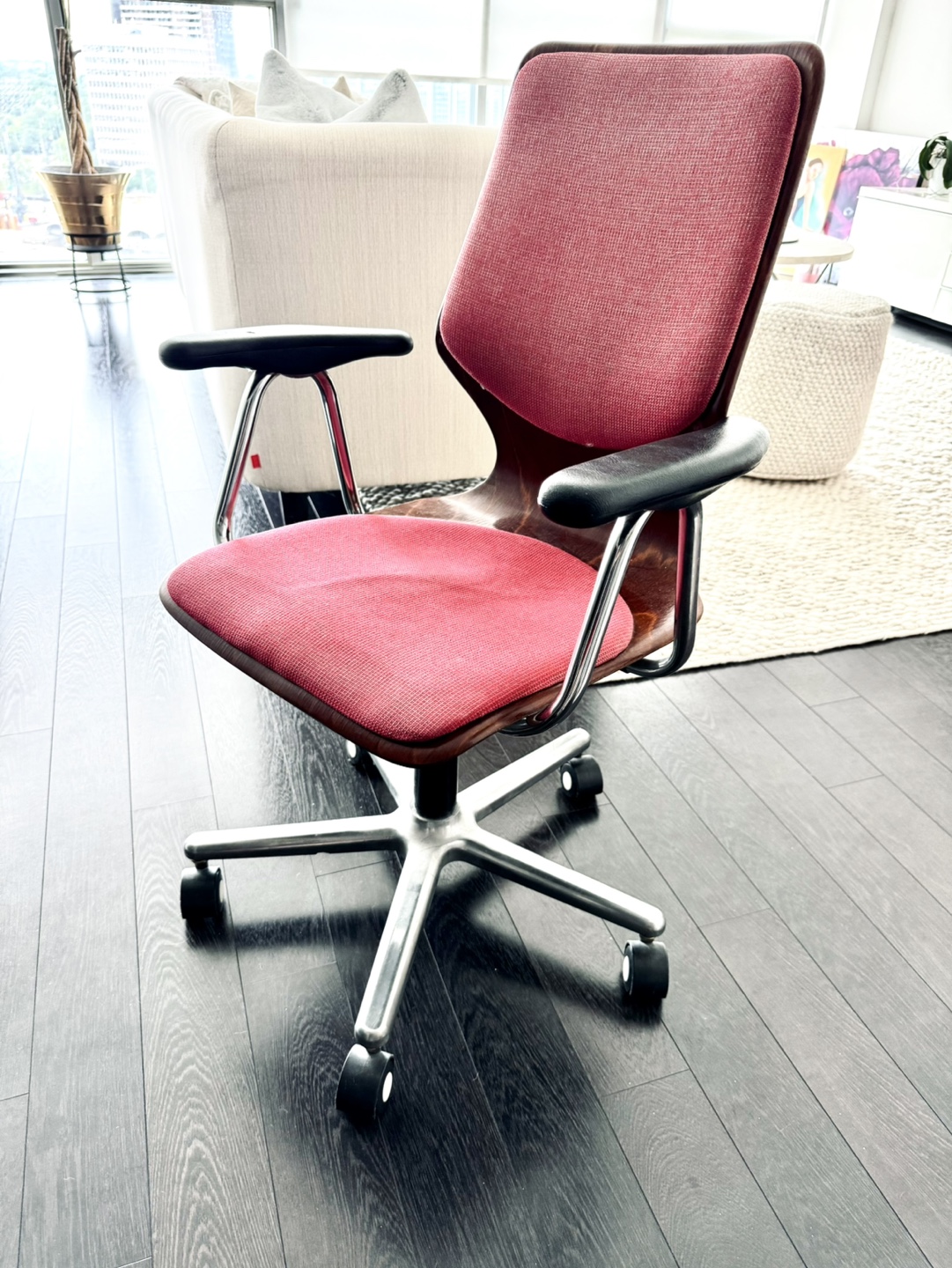 Mid-Century Modern Office Chair