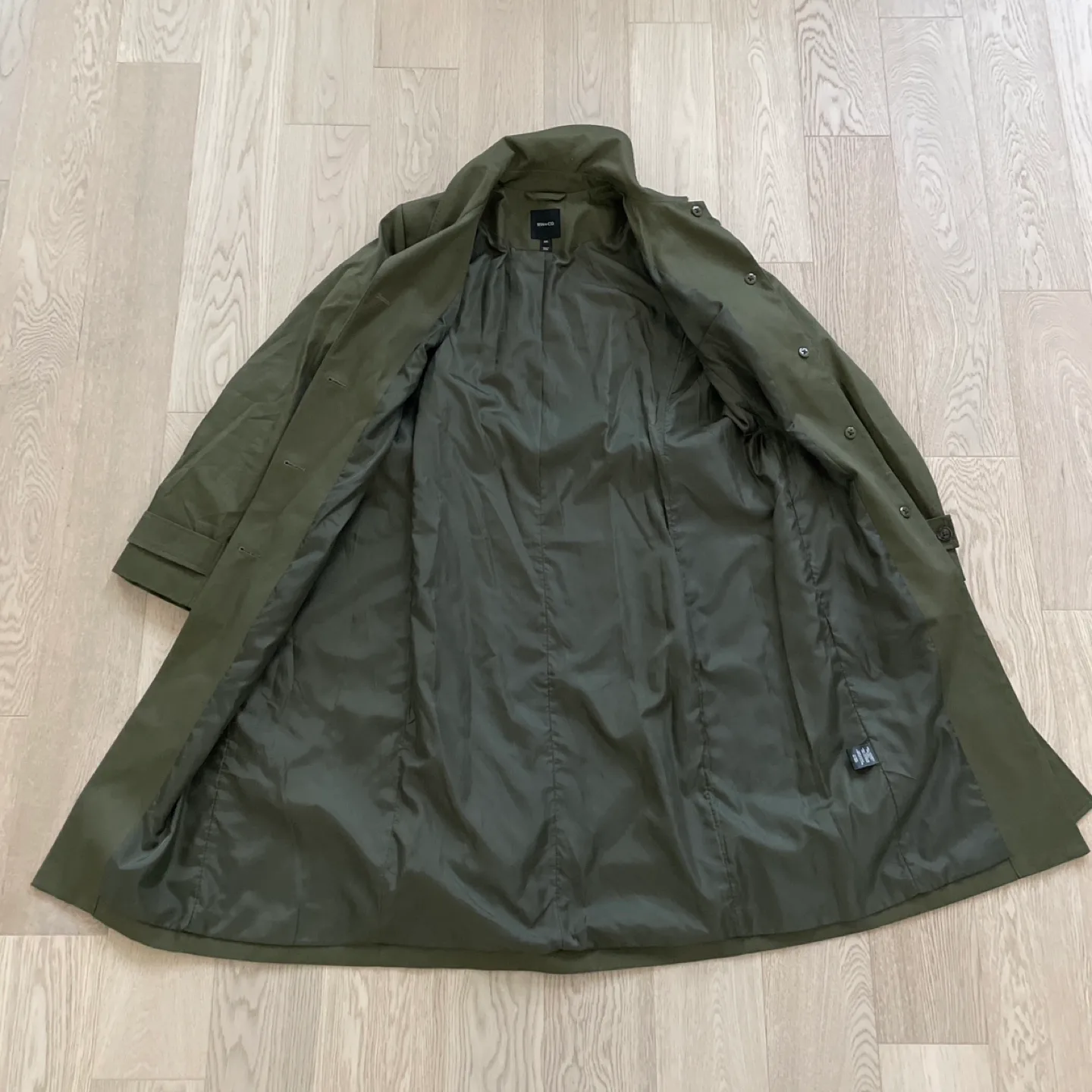 RW&CO. Green Trench Coat image indicator(8)