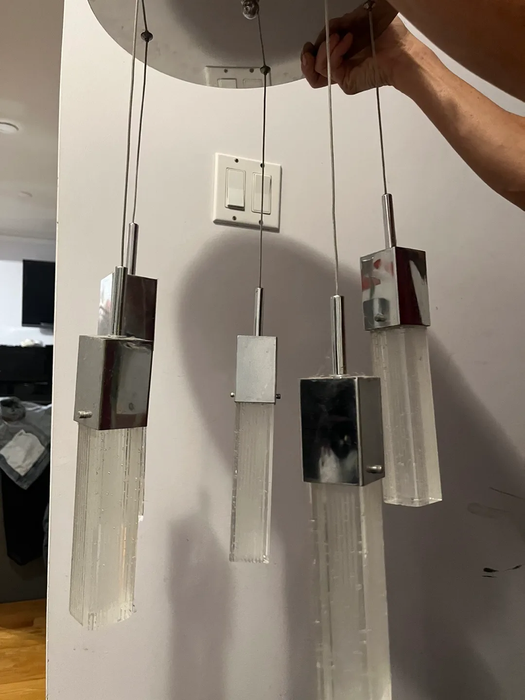 Modern 5-light Chandelier thumbnail