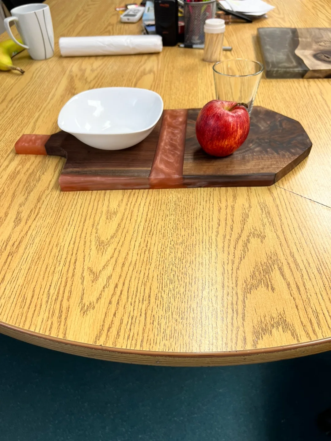 Walnut Cutting Board with Epoxy Inlay image indicator(3)