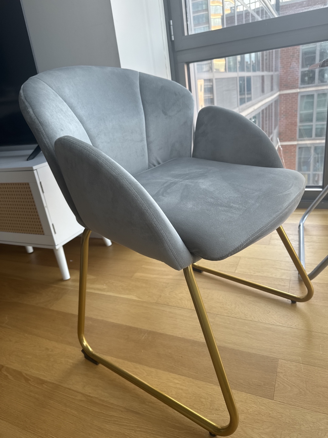 2 Gray Velvet Accent Chairs with Gold Legs - photo 2