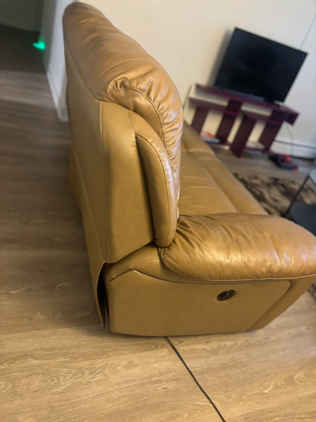 Leather Reclining Sofa image indicator(3)