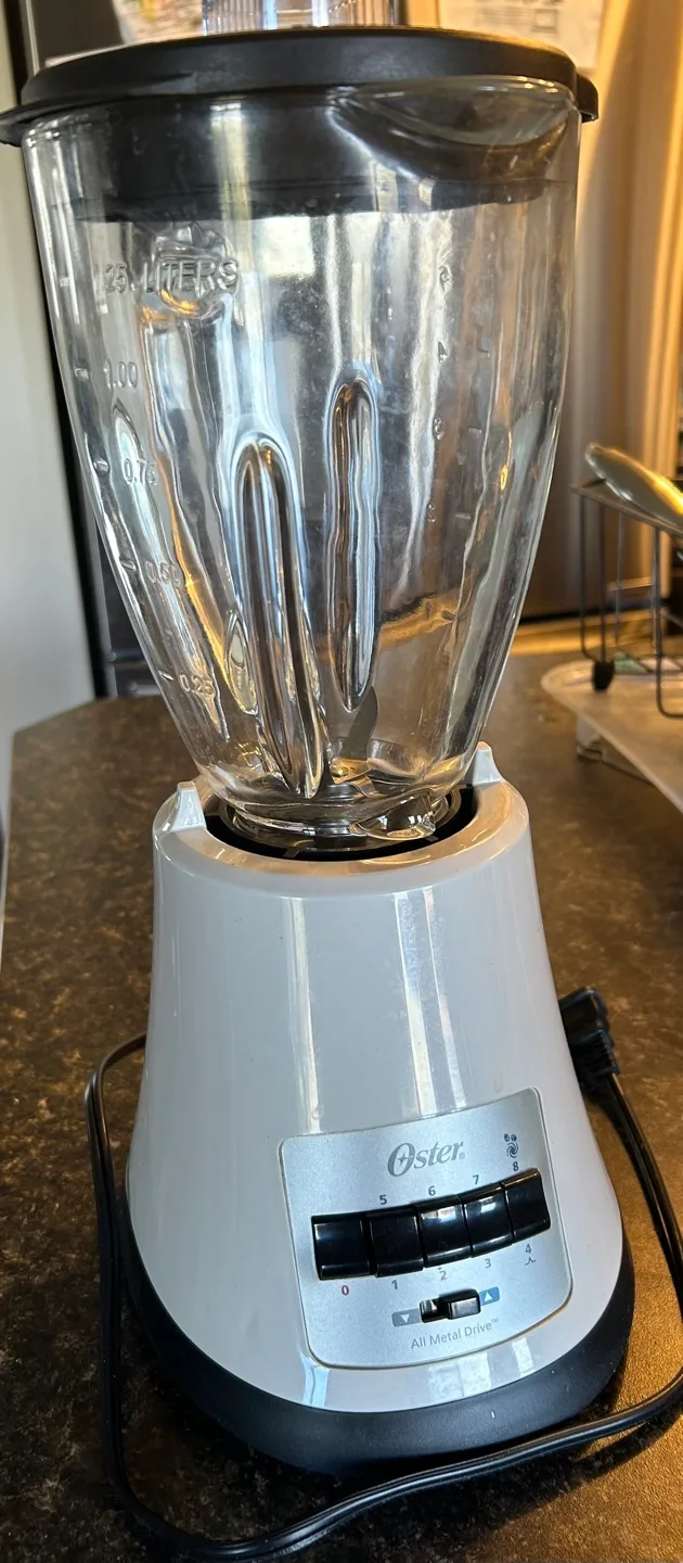 Oster blender 1.25 L