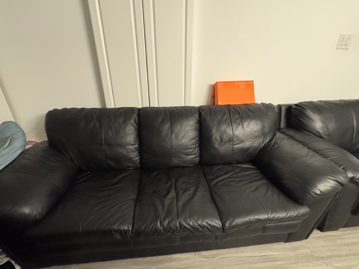 Black Leather Sofa Set - photo 3
