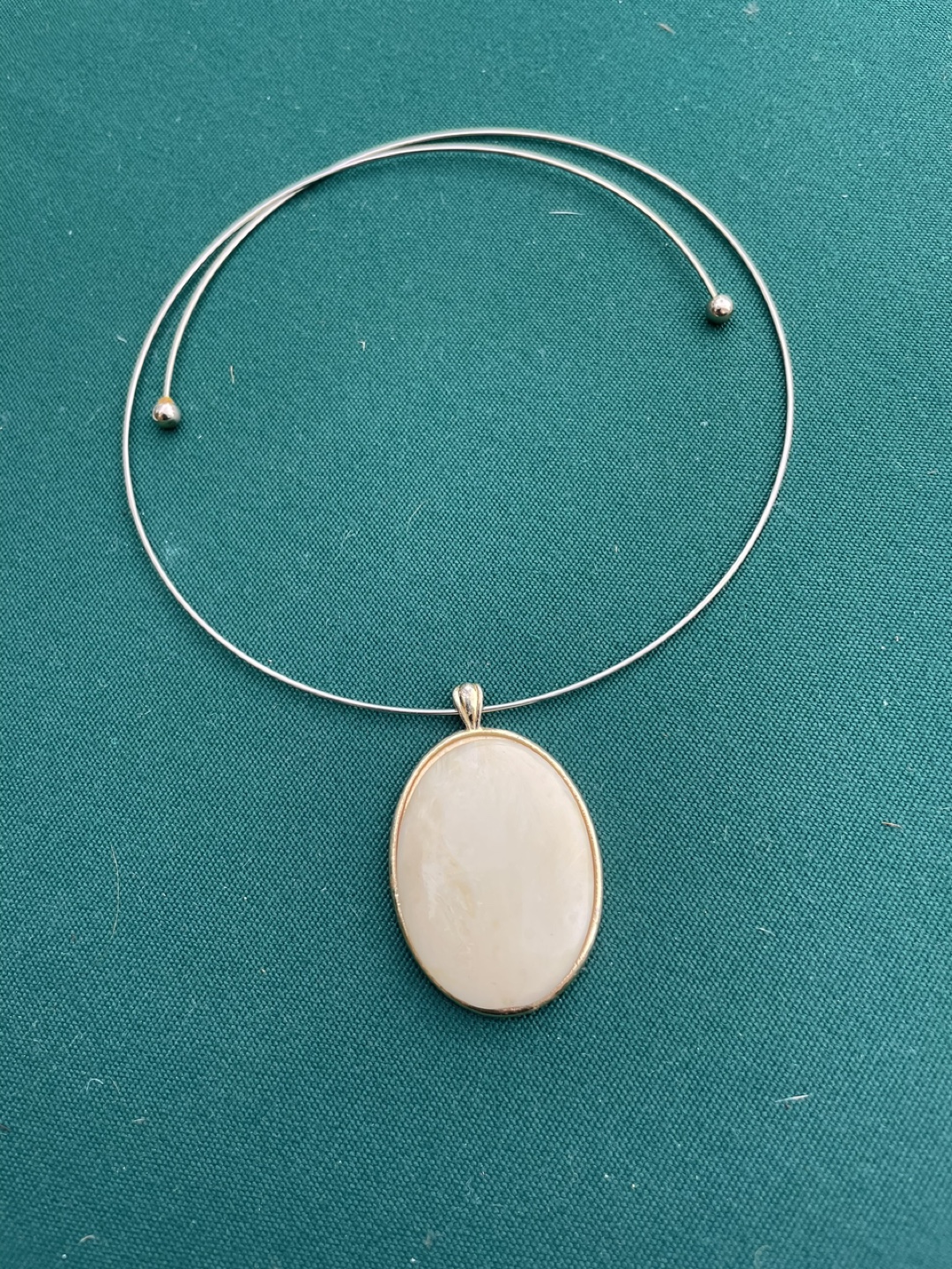 Silver Choker with Oval Pendant