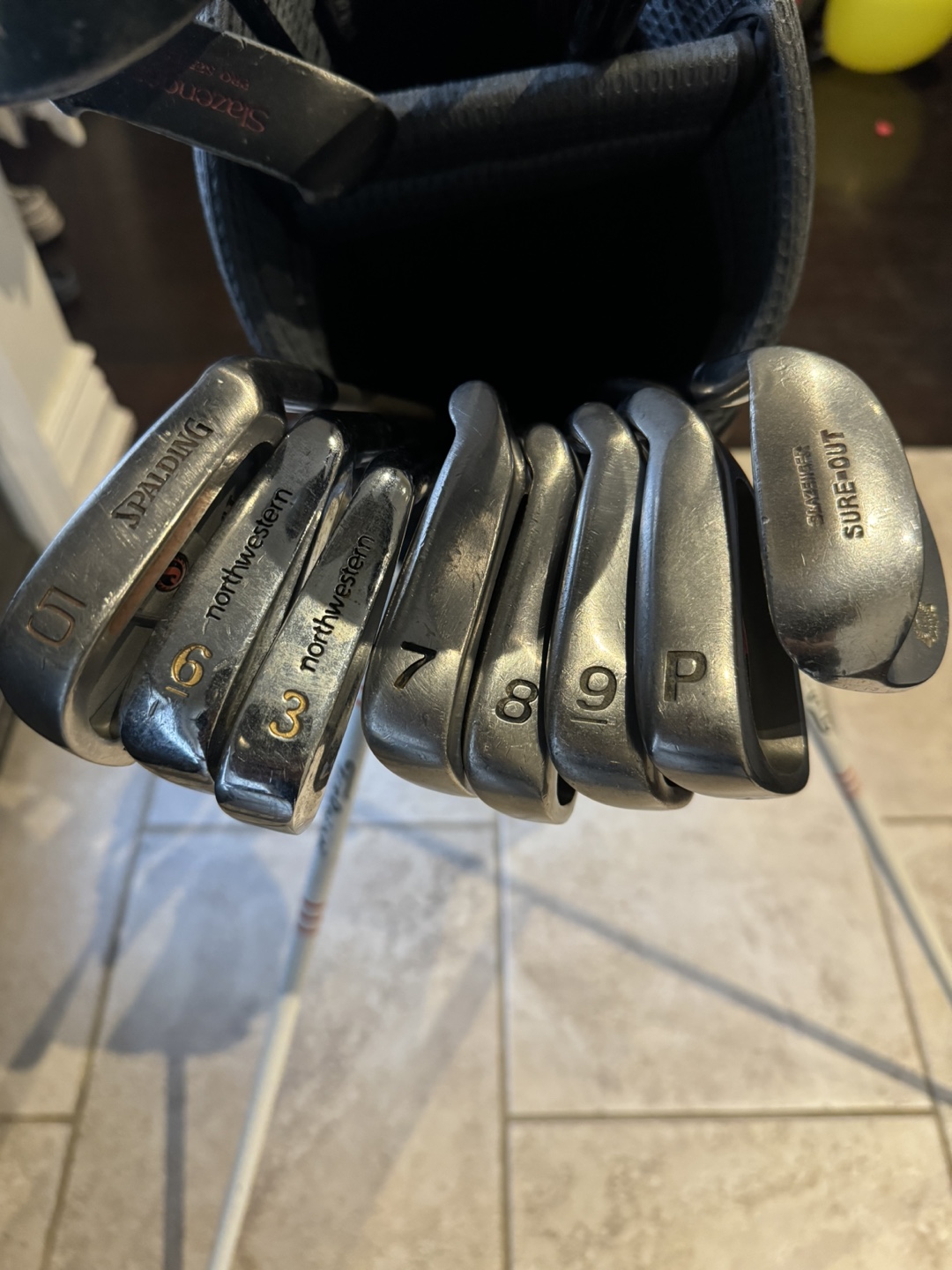Beginner Golf Set – Titleist Bag Included! - photo 4