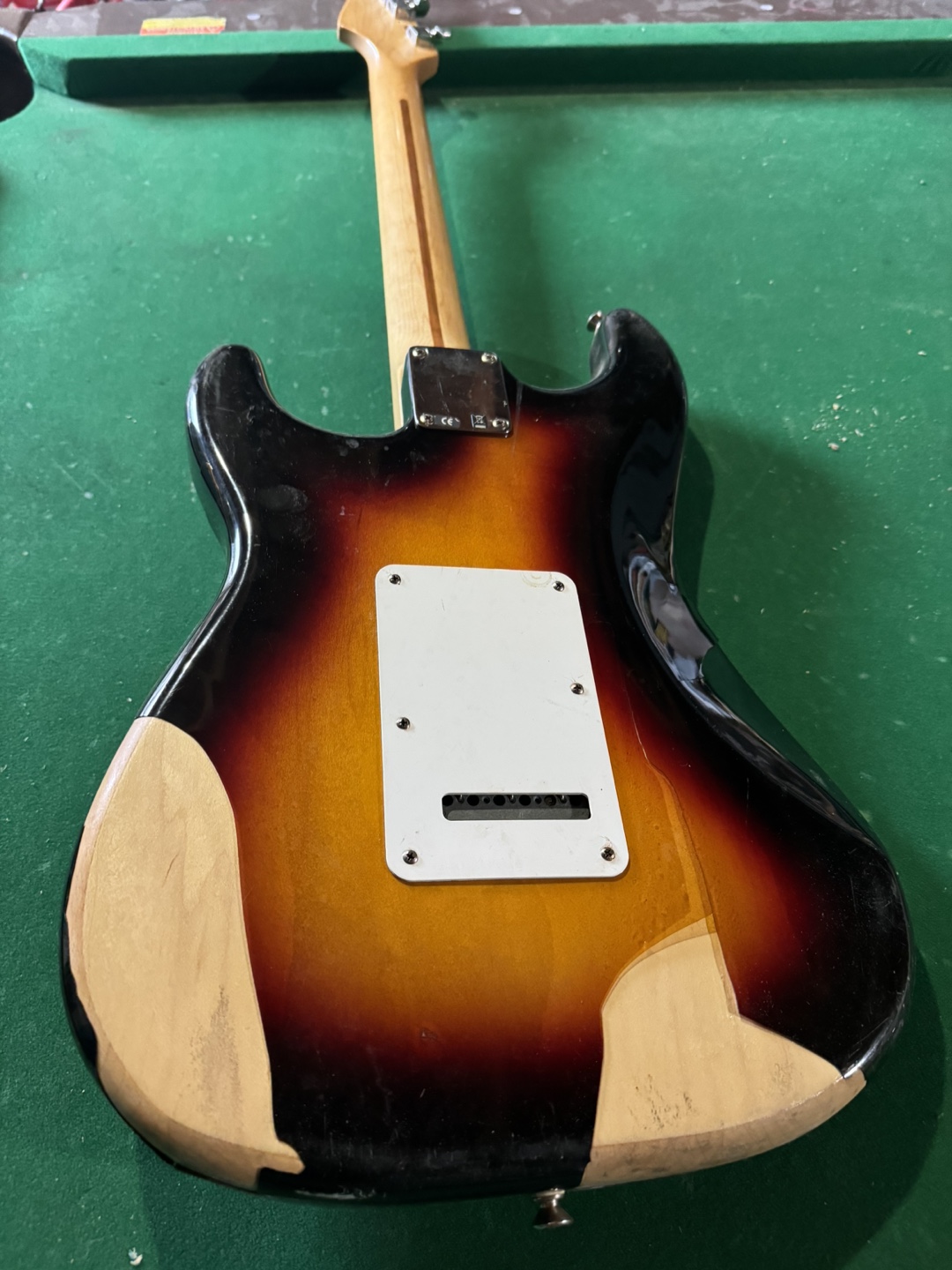 Mexican Fender Stratocaster for Sale - Needs Repair! - photo 5