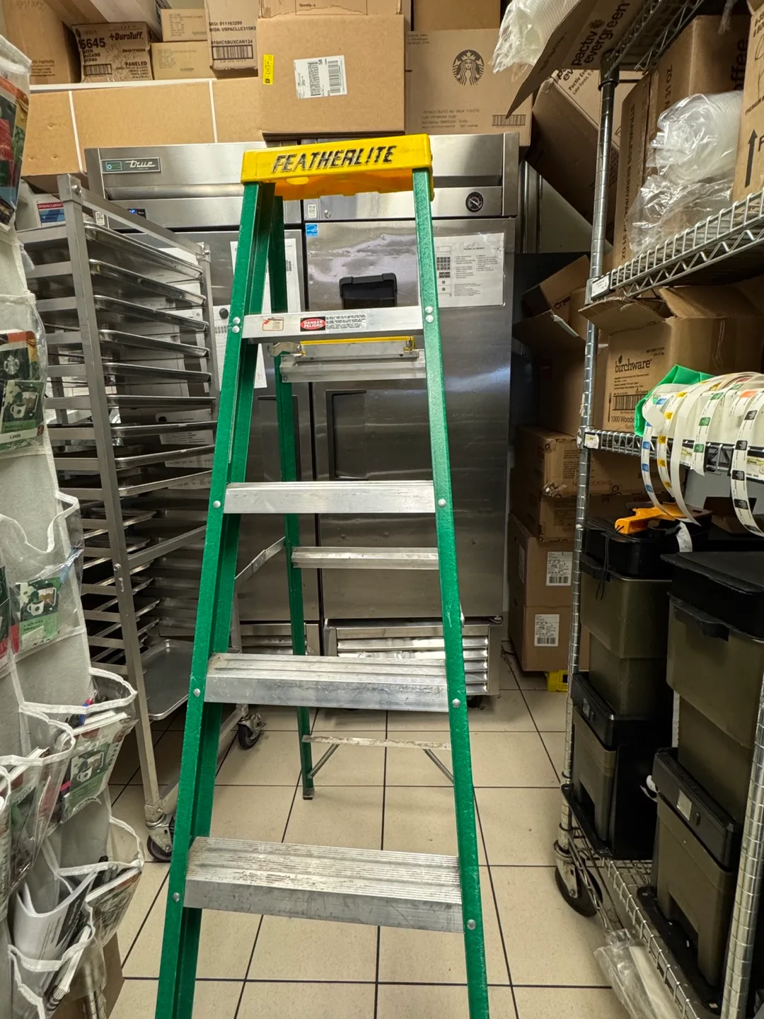Featherlite 6 ft. Fiberglass Step Ladder with Tray thumbnail
