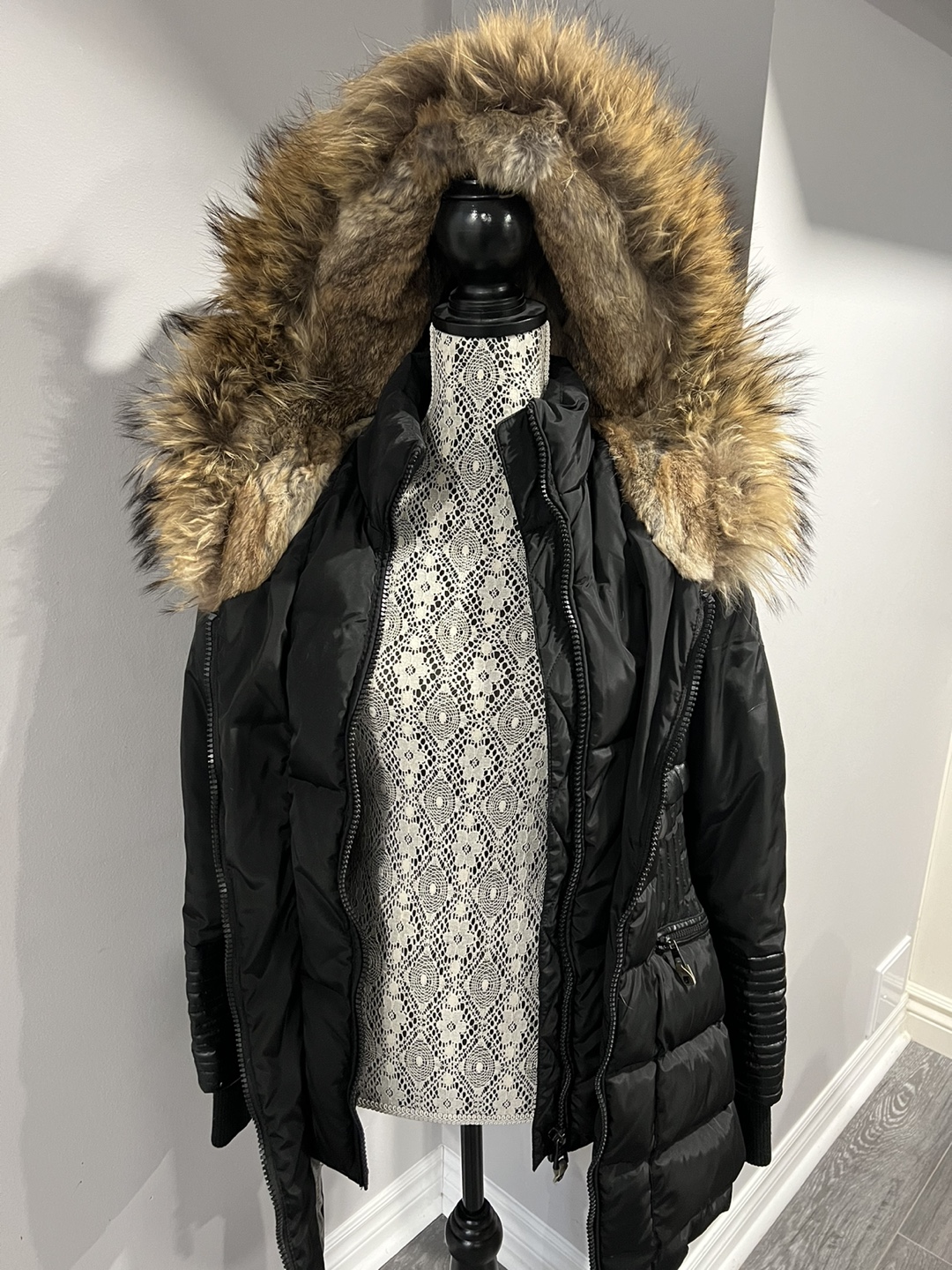 Nicole Benisti Winter Jacket (Size Small)