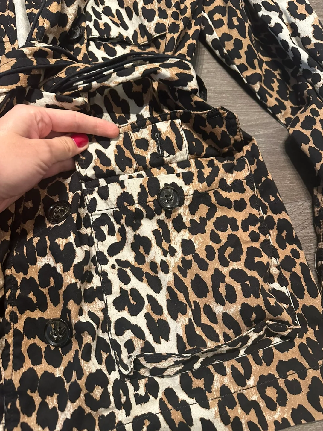 Ganni Leopard Print Jacket image indicator(2)