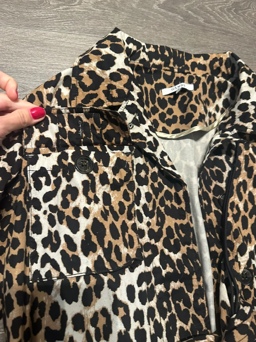 Ganni Leopard Print Jacket image indicator(6)