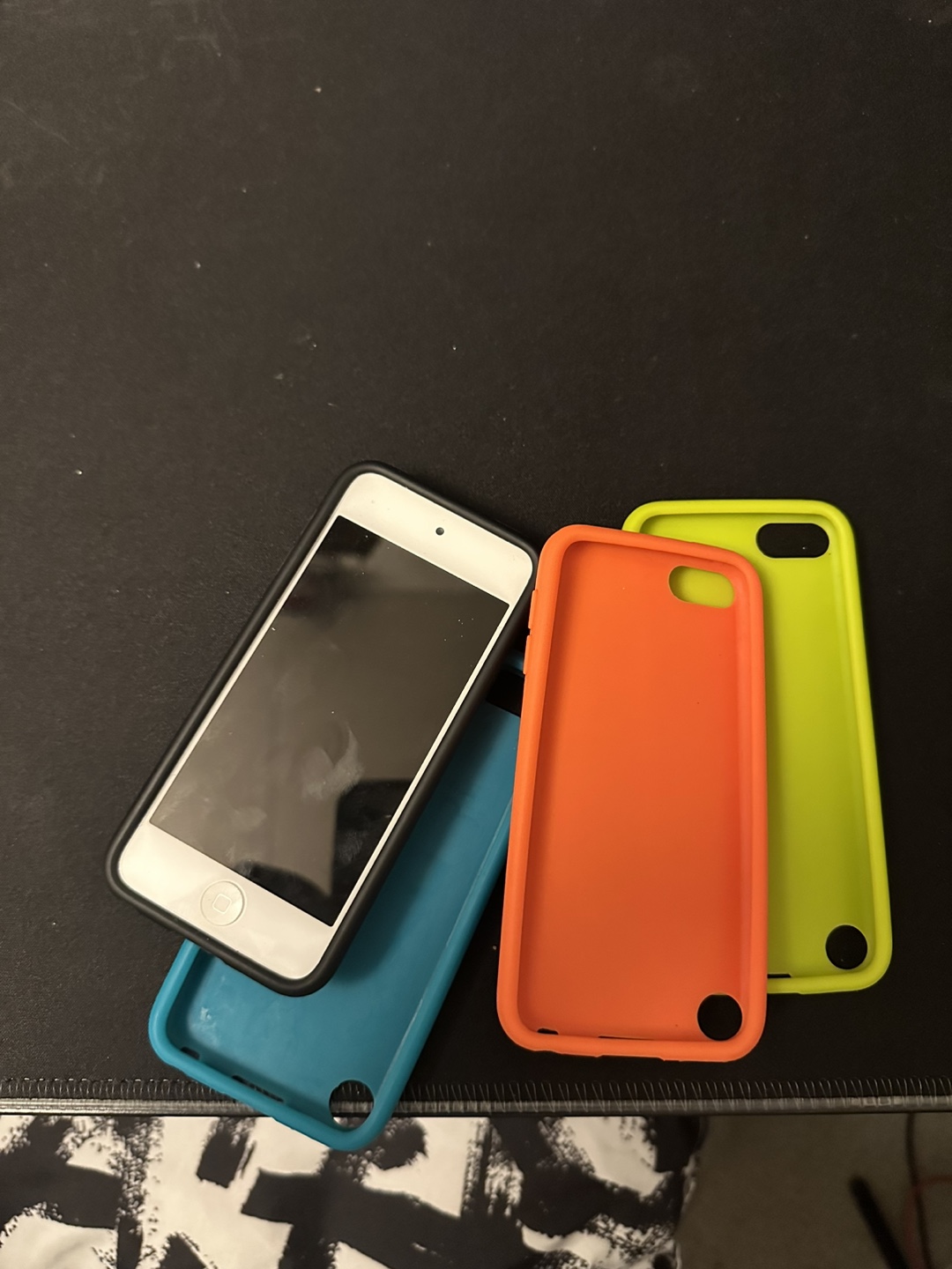 iPod touch 4x iPod Touch Cases