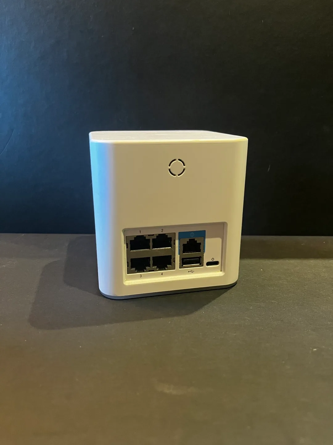 AmpliFi HD Wifi Mesh Router + Mesh Point image indicator(5)