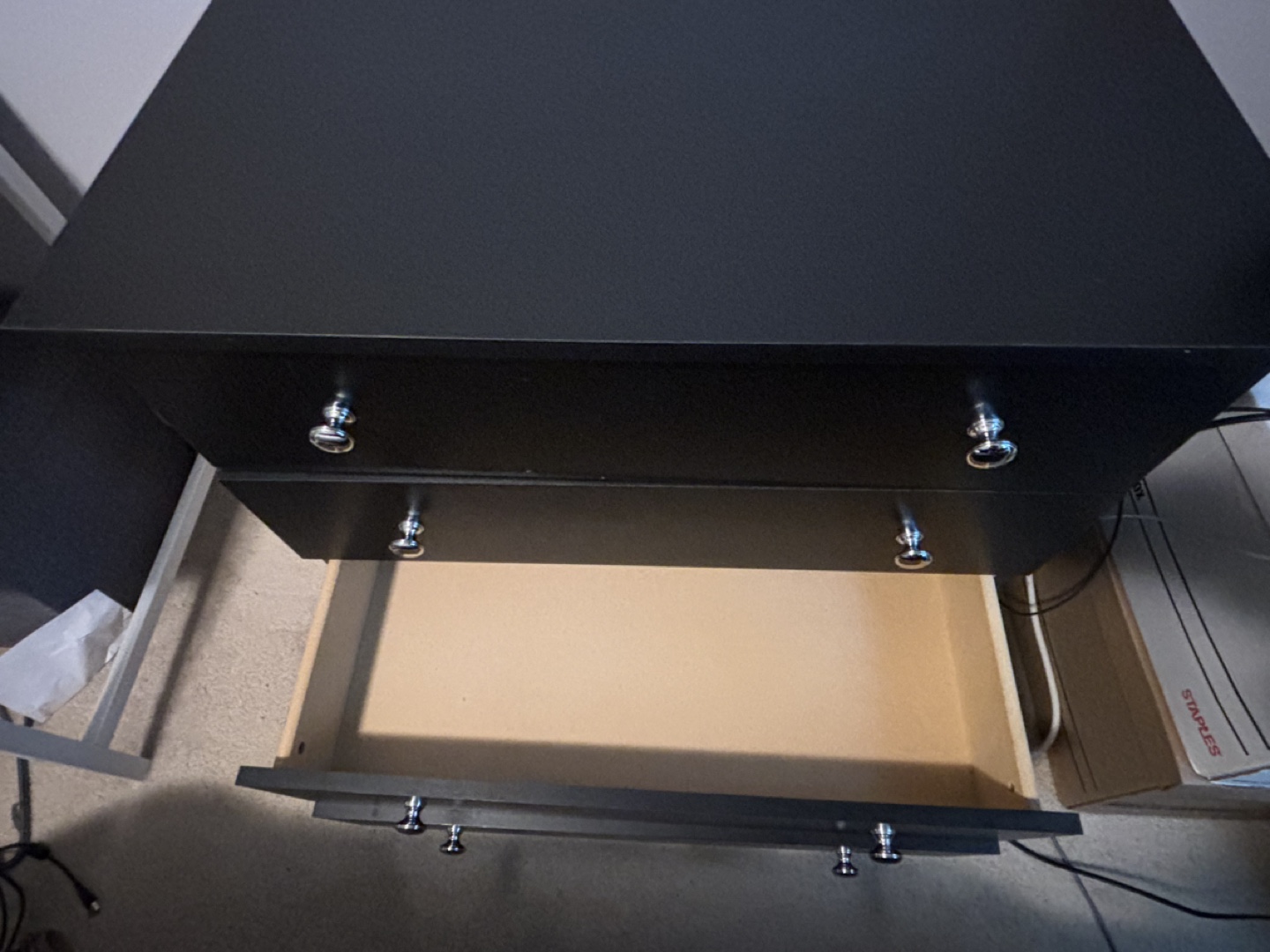 Black dresser with 4 drawers 🧡 - photo 4