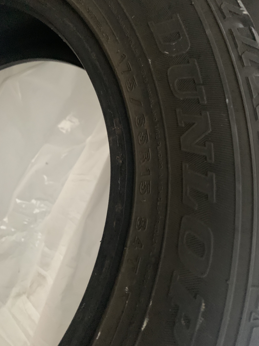 Set of 4 Winter Tires 175/65R15 84T - photo 2