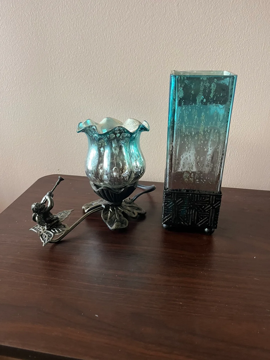 Set of 2  Teal and Gold  Glass and Metal Table Lamps image indicator(9)