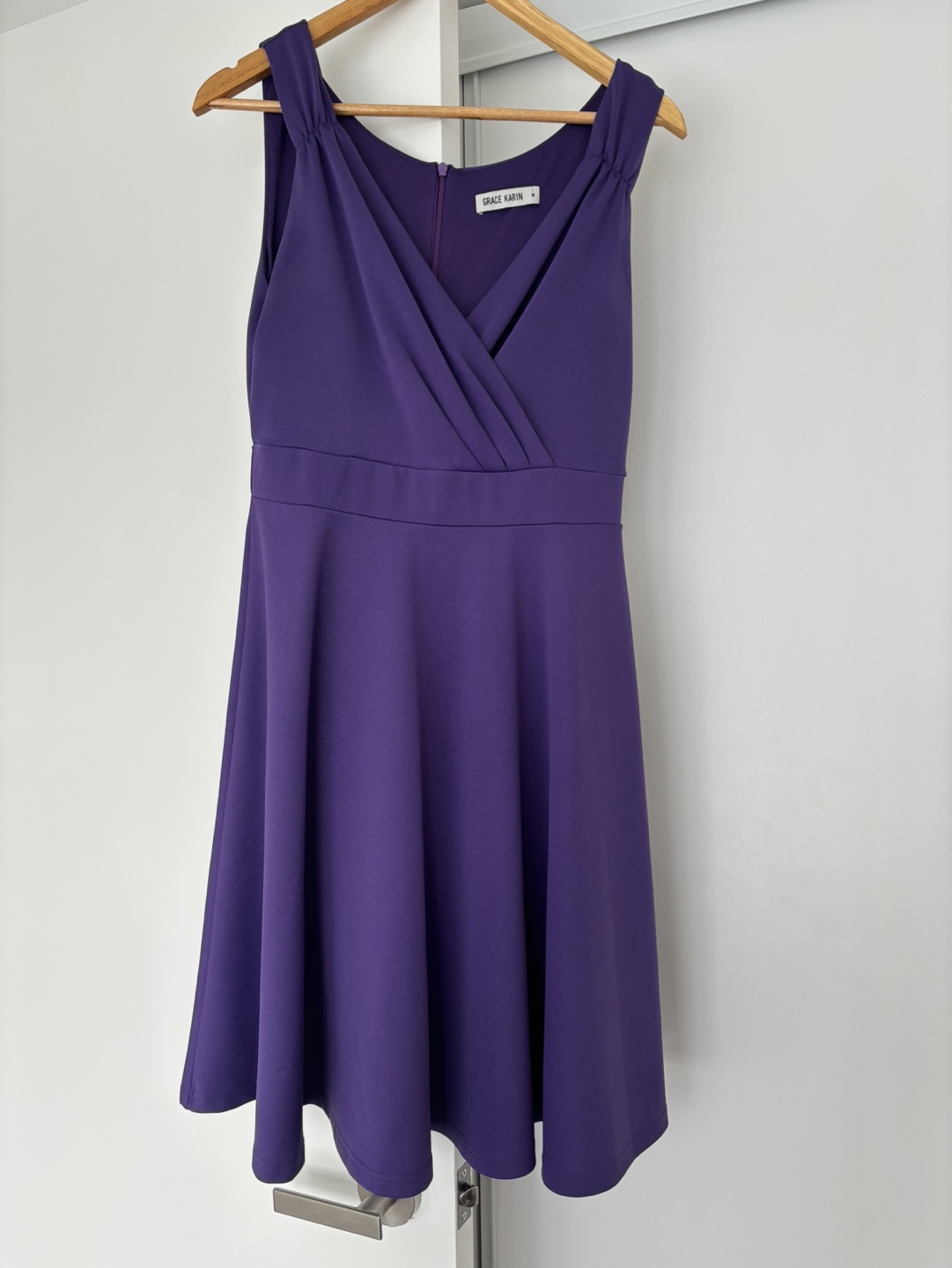 Purple Grace Karin V-Neck Sleeveless Dress, Speak Now Dress 🧡 - photo 4