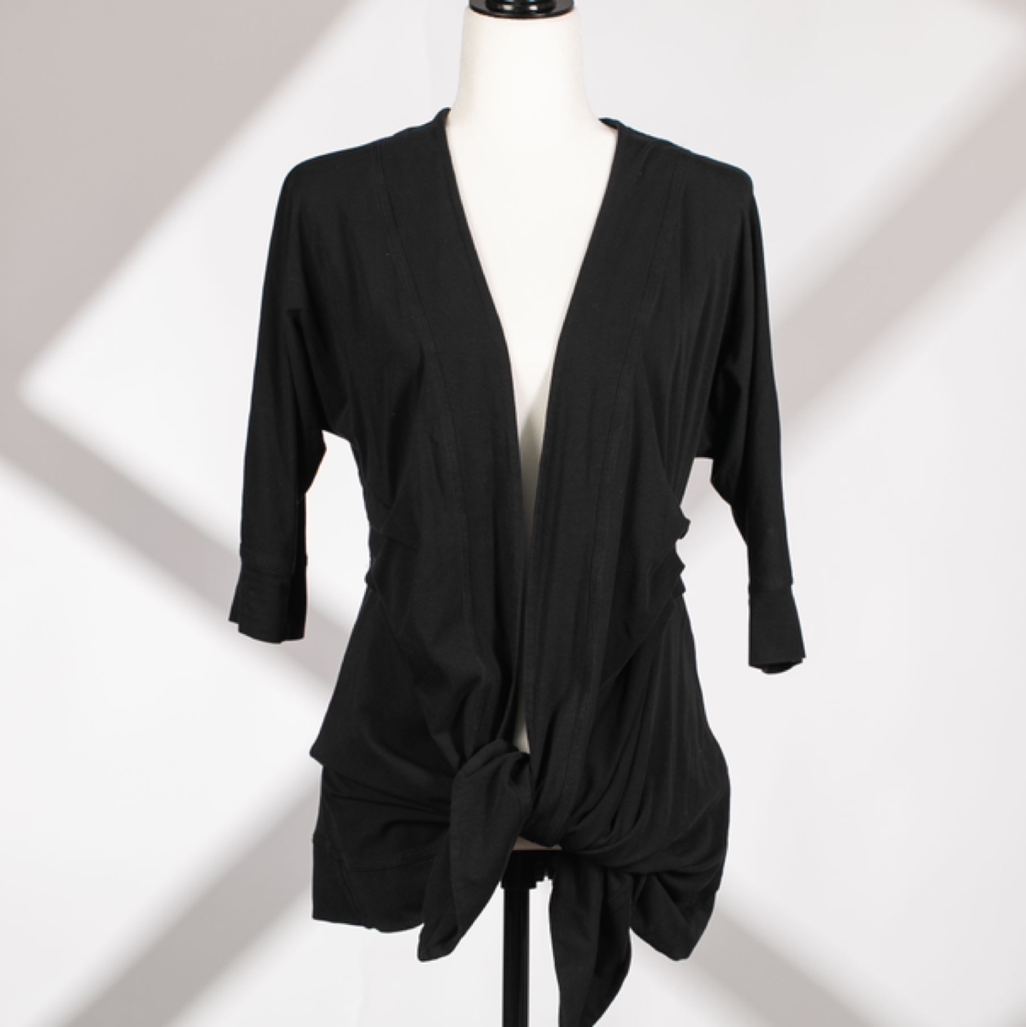 Lululemon Black Flow Y Long Sleeve Cardigan - photo 2