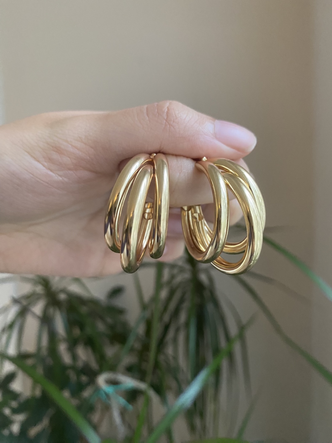 Gold Hoop Earrings 🧡