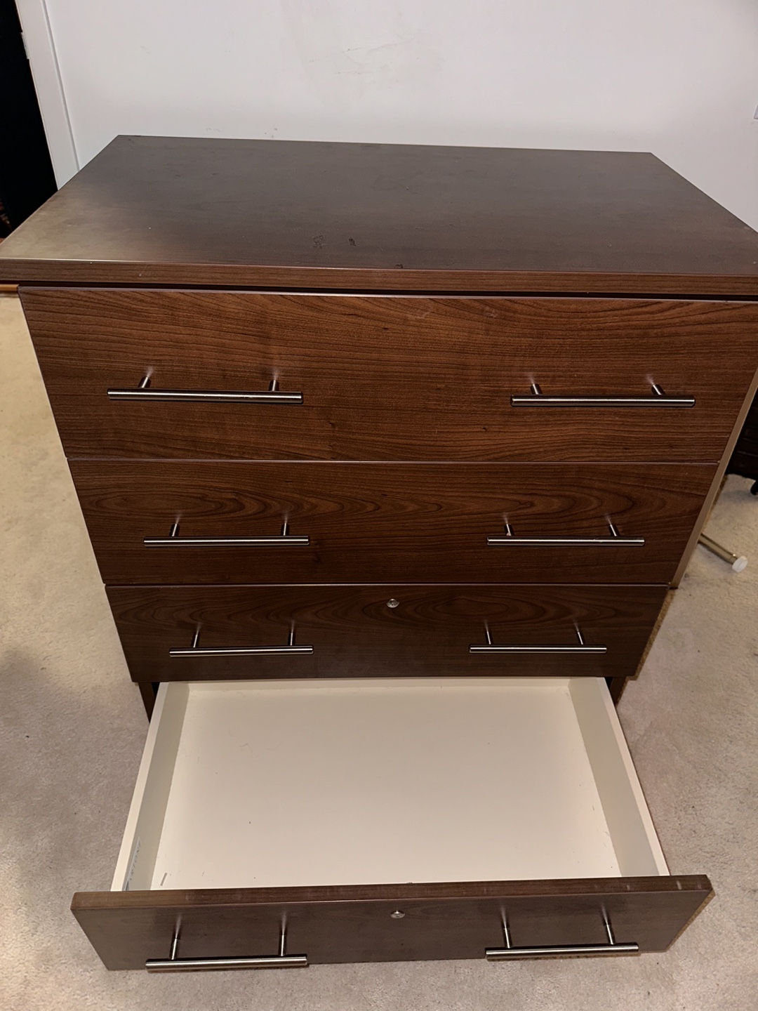 4 Drawer Dresser 🧡 - photo 3